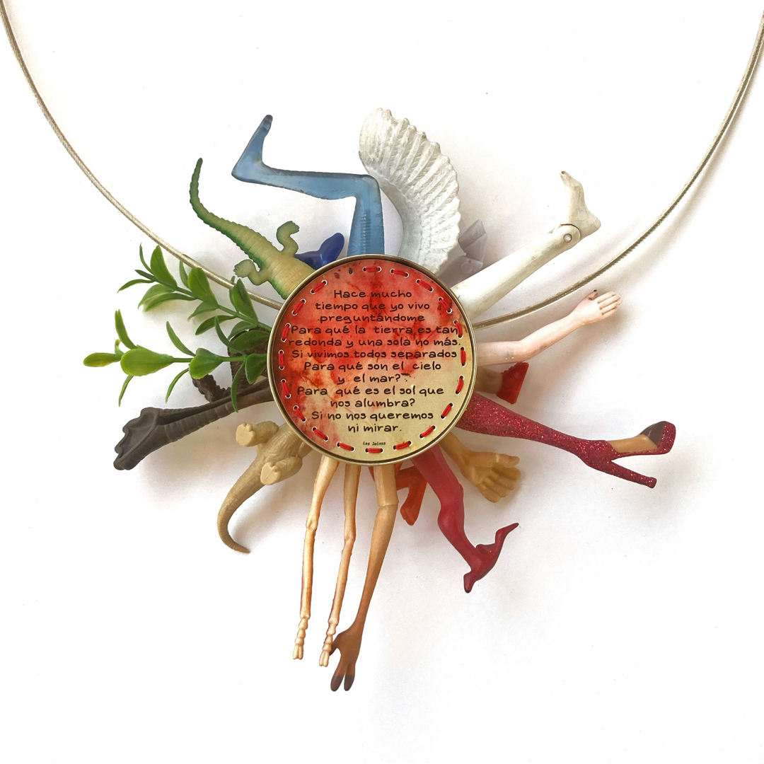 Hace mucho tiempo que yo vivo preguntándome....