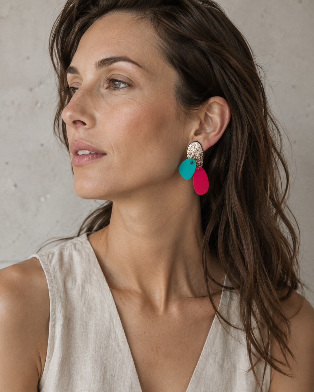 pendientes ovvalitos + fucsia dorado puestas joyas de autor